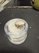 Piękny złoty pierścionek próba:585