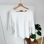 Elegancka bluzka 40 L plisowane rękawy plisy biała Modern Essential  Tchibo