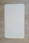 Nowy dywanik łazienkowy 50x80 