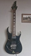 Ibanez Universe UV777 z ~2005 roku 