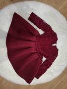 Rozkloszowana sukienka z pianki koronkowa 92