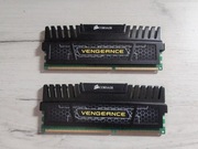 Zestaw 3 kości RAM Corsair DDR3 16GB, 2x4GB 1x8GB