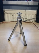 Statyw do aparatów kamer HAMA rozkładany 