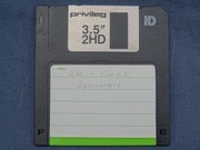 Dyskietka 3,5" 2HD 1,44 MB PRIVILEG używana kolor czarny