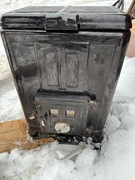 kominek na węgiel drewno do wystroju DE DIETRICH