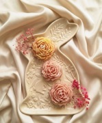 Talerz z gipsu polimerowego KRÓLIK kolor żółty