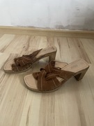 Klapki drewniaki na obcasie skóra Gabor