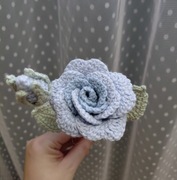 Róża chińska kwiat wykonany szydełkiem wys. ok. 32 cm