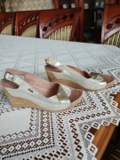 Letnie buty na koturnie Venezia rozm. 37