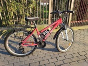 Rower górski Kross Hexagon F1 17" malinowy opony 26"