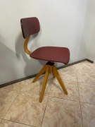 Krzesło obrotowe Vintage drewniane lata 50?