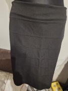 Spódnica marki Simple