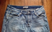 Spodnie damskie jeansy r. 42 / pas 82 cm