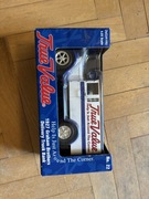 True Value 1:25 1927 Graham Brothers Delivery Truck Bank 