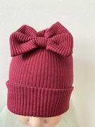 Czapka prążek bawełniany dla dziewczynki Kokarda bordowa 