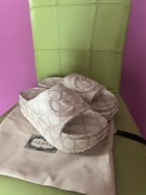 Klapki damskie Gucci rozmiar 38