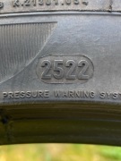 Opona lato Pirelli P-Zero 255/35/19* DOT2522 BMW Prawie Nowa PZ3