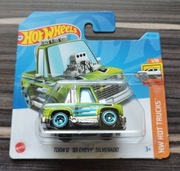 Hot Wheels Toon'd Chevy Silverado '83
