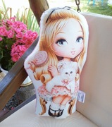 Poduszka przytulanka lalka blond