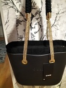 Obag przepiękna mini Nero falbanka 