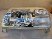 REFLEKTOR LEWY DO SUZUKI GRAND VITARA I 2,0 L, 128 kM prod 2004 r.