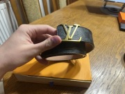 Louis Vuitton pasek skórzany – czarny, złota klamra LV