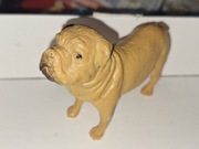 Figurka pieska rasy Buldog.