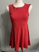 Sukienka mini sukienka na Sylwestra czerwona rozkloszowana