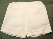 Spodenki dziecięce z krótkimi nogawkami