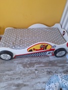 Łóżko dziecięce samochód