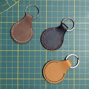 Brelok skórzany handmada elegancki design skóra naturalna 3 kolory