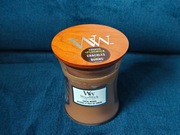 Świeca świeczka zapachowa Yankee Candle WoodWick Santal Myrrh szkło