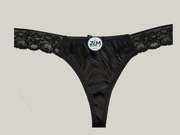 Stringi damskie, czarne z naturalnego jedwabiu, są różne rozmiary.