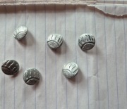 Stary guzik guziki 6 szt wojskowe ? pionierzy harcerze skauci ? 