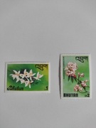 Znaczki pocztowe Bhutan – kwiaty / flora – zestaw 2 szt.
