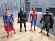 Zestaw 4 ruchomych figurek superbohaterów