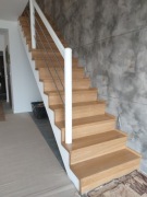 Schody dębowe na beton