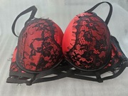 Biustonosz Push- up75D Boohoo 