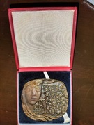 MEDAL Order Sztandaru Pracy. Odznaczenie dla Ośrodka Chorób Płuc w Rabce 