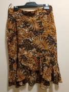 Asymetryczna spódnica rozmiar 44 