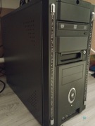 Phenom II 4 rdz x 3.2,  8 GB , Radeon HD 1GB, DVD