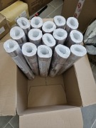 Tapeta winylowa na fizelinie.