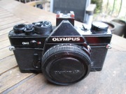 APARAT OLYMPUS OM 2 CZARNY