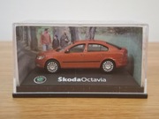 Skoda Octavia II facelift Abrex 1:72