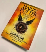 Książka "Harry Potter i Przeklęte Dziecko" J.K.Rowling