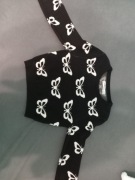 Sweterek czarny w białe motylki rozmiar XXS