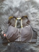 Under Armor Heat gear biustonosz sportowy rozm 36A