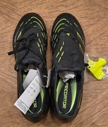 Korki Predator lanki-wkrert JR7121 Czarne  44r