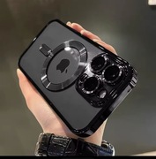 Etui iPhone 13 MagSafe Przezorczyste Czarna Ramka Ochrona Aparatu