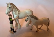 SCHLEICH Koń zestaw 2 konie + figurka jeździec WYPRZEDAŻ SZAFY  